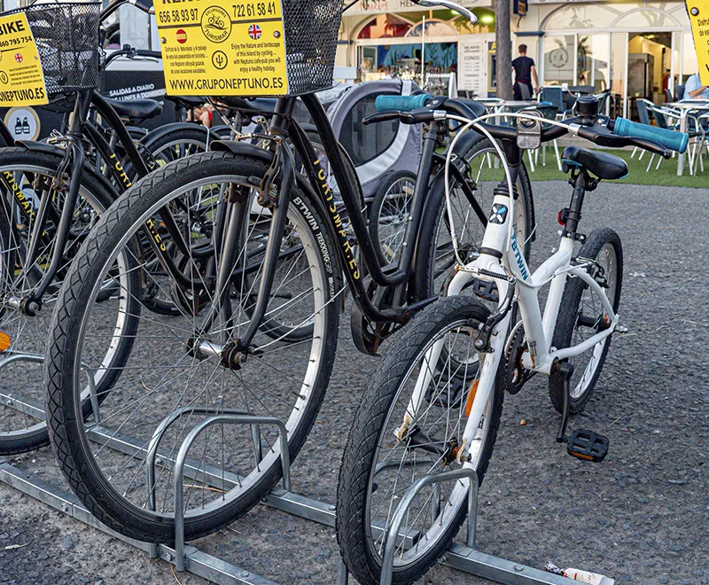 Alquiler de bicicletas ninos en Isla Canela